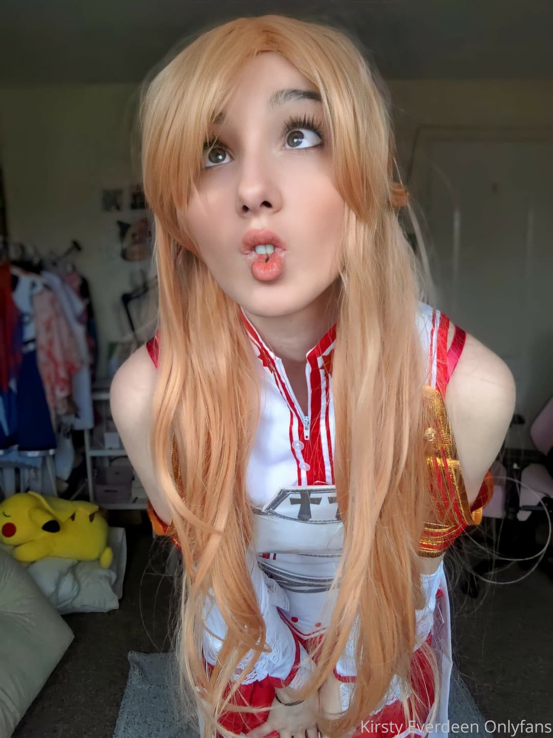 perfect tits english OF girl