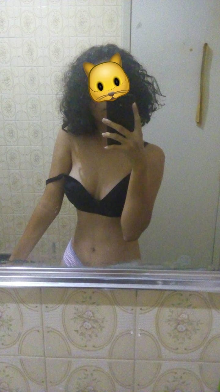 Maria Helena puta vazada peluda - parte 1