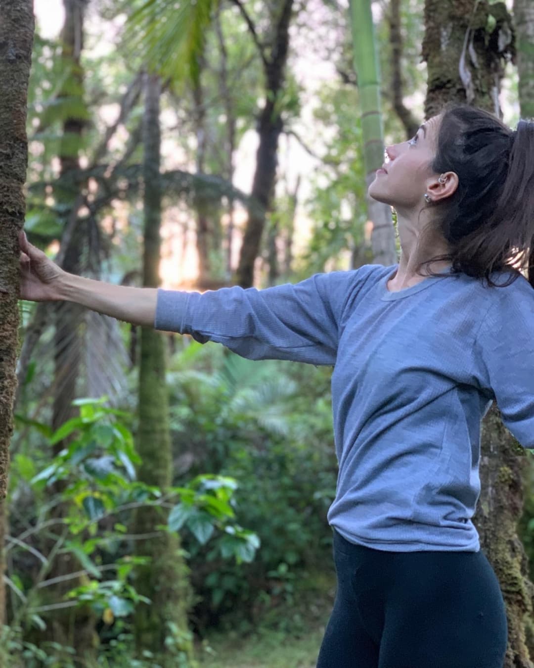 sexy exotic tour guide masturbating