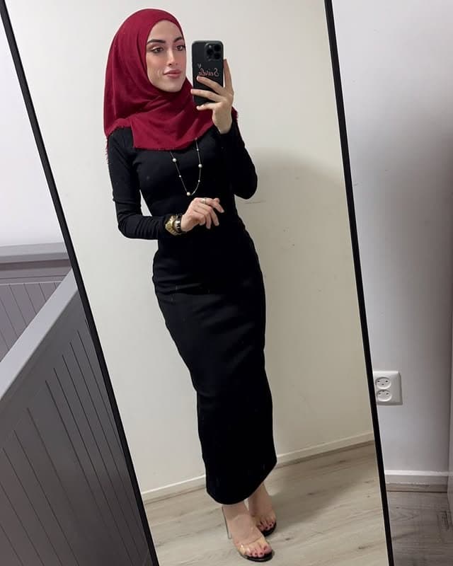 Turkish hijabi milf slut - hijab turbanli hot feet bitch