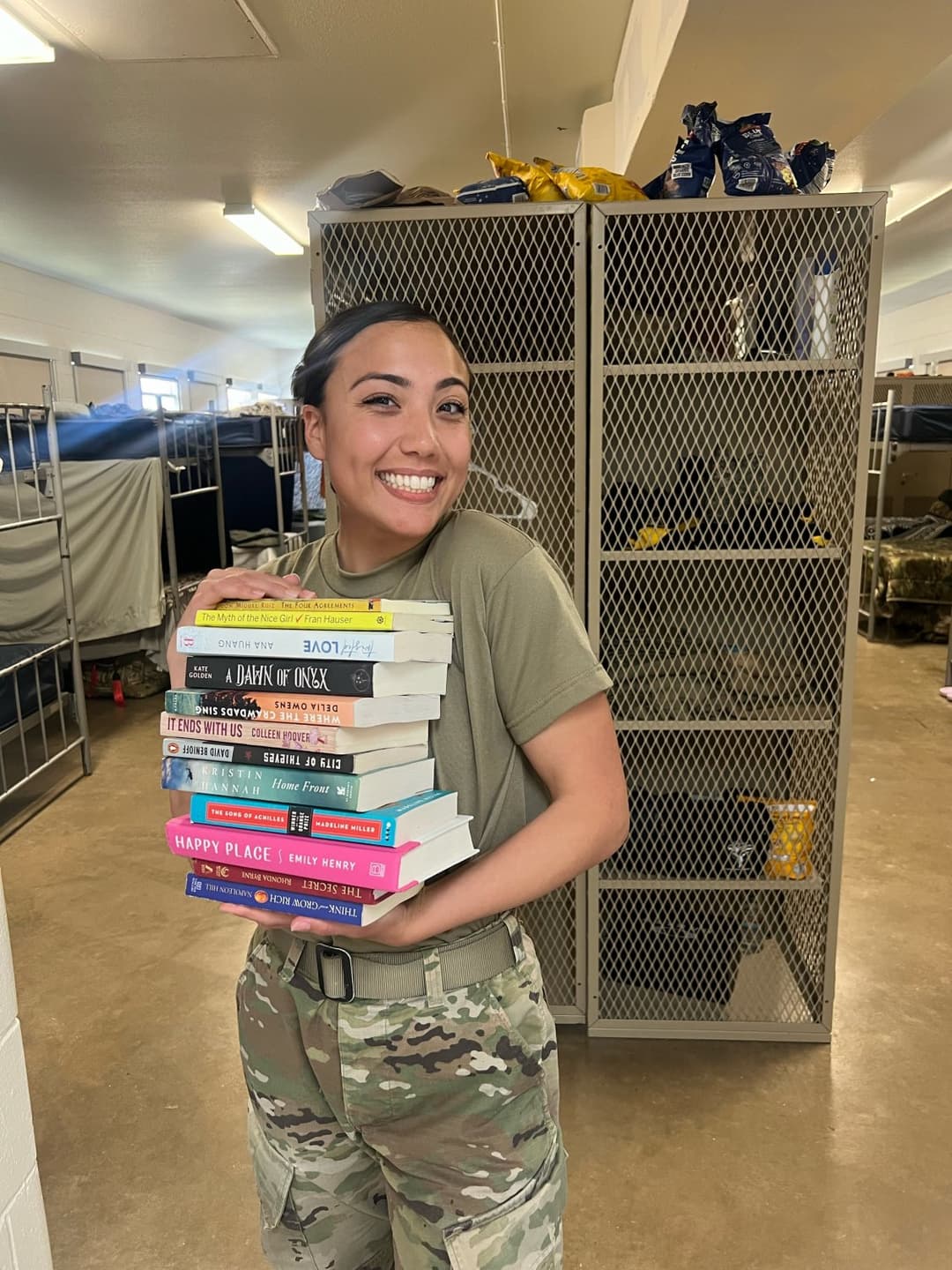 Hey Army AGB loving books and more tits and leaks