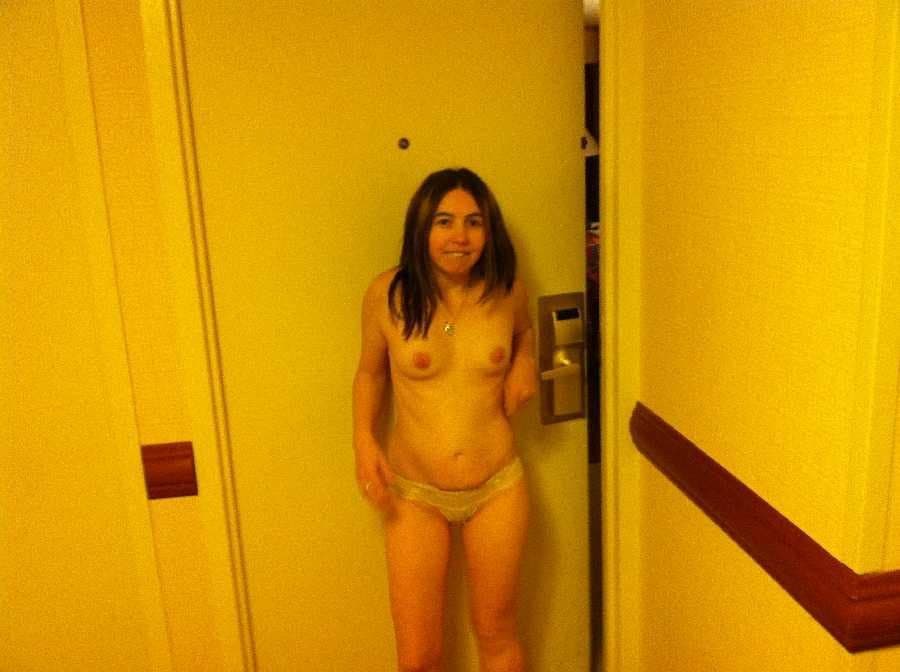 Click to view full size Girls in the Hall #7