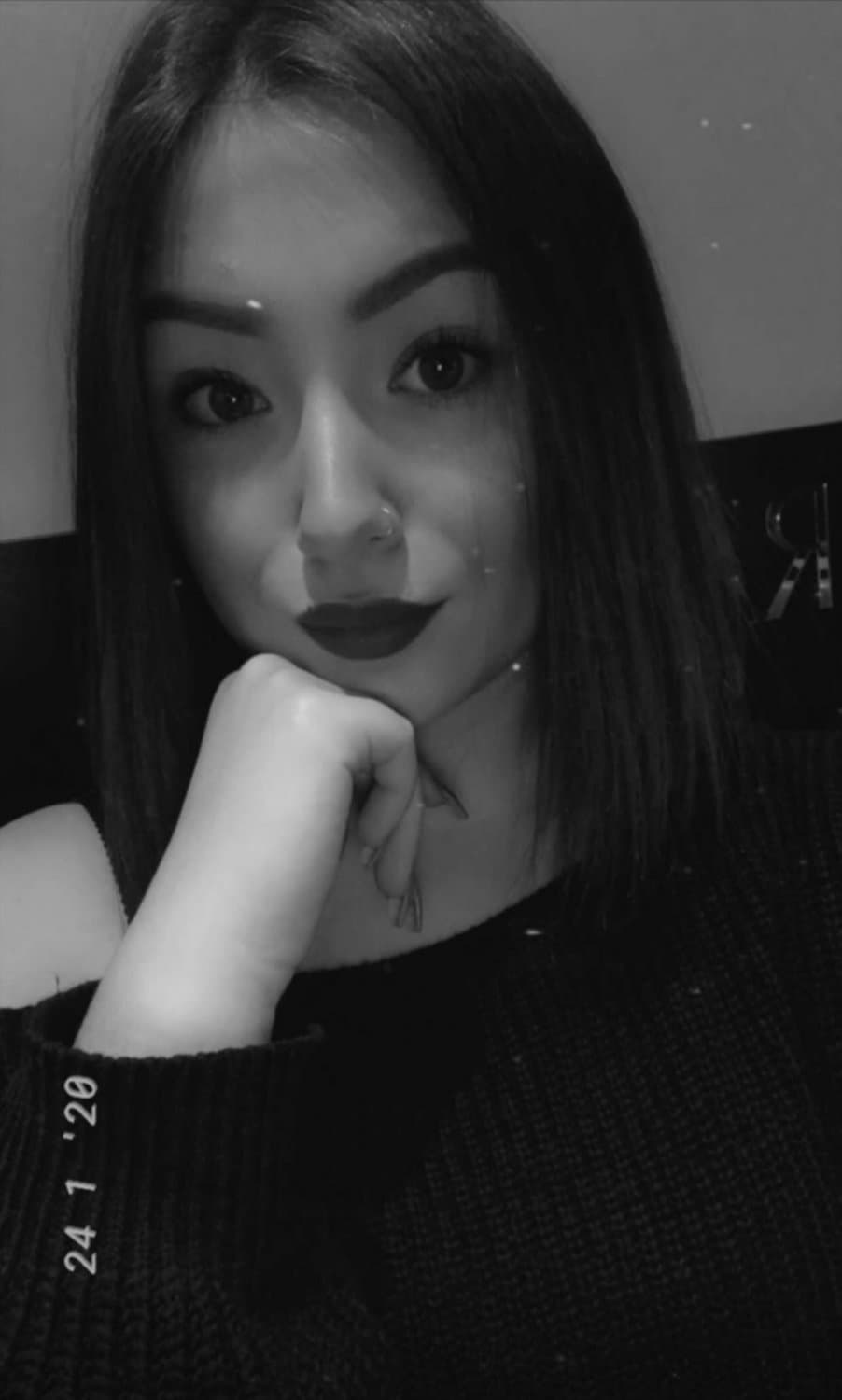 His french gf Megane has such a fuckable cumface