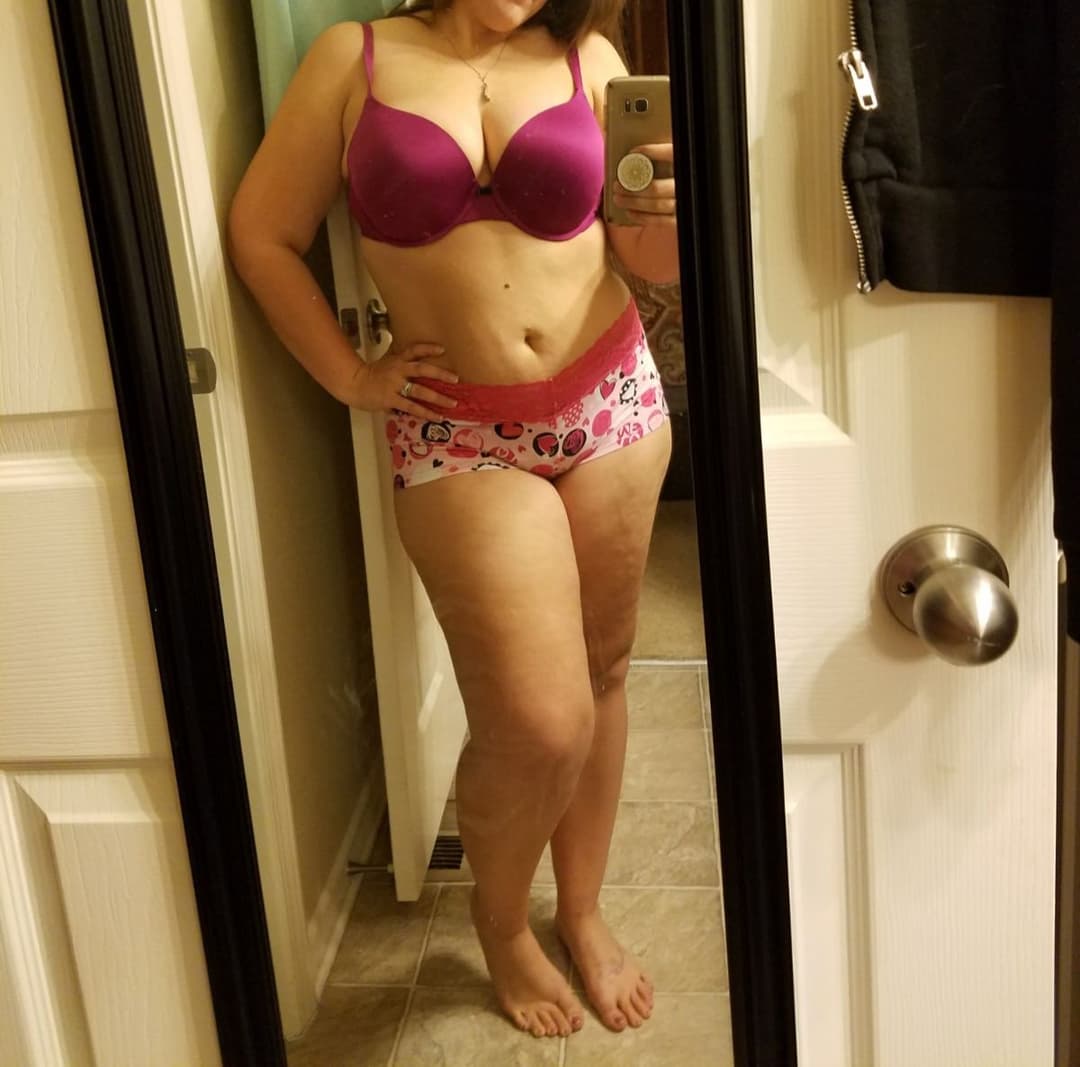 My stay at home Army wife mom of 4, tele Grumparmyguy or kik thatsatank