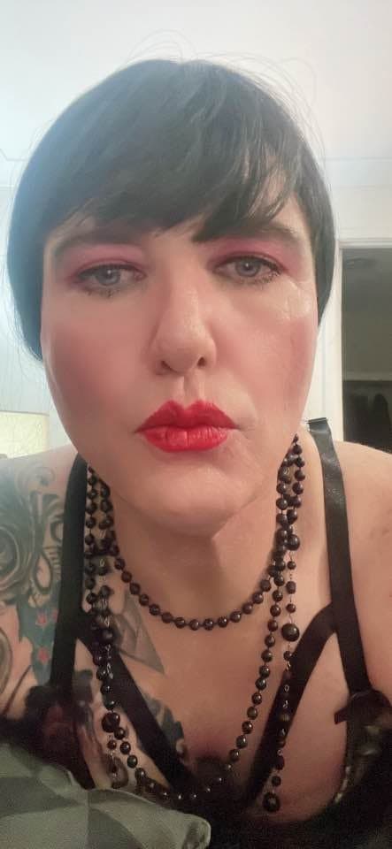 Sissy Cherry ? 43yo from QLD Australia ?? submissive bottom slutKik: Tailfeather81