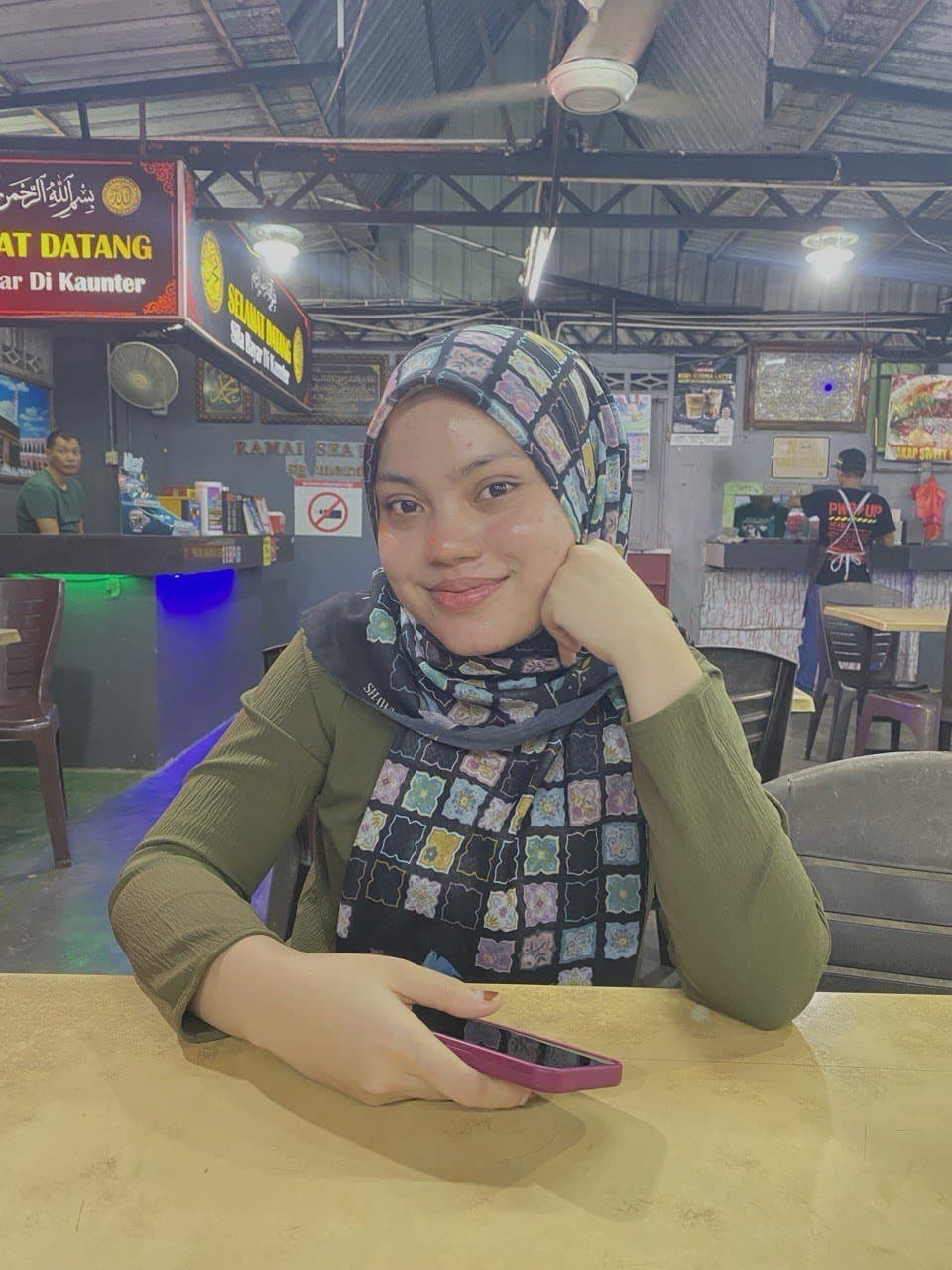 Aziana leak(awek melayu)