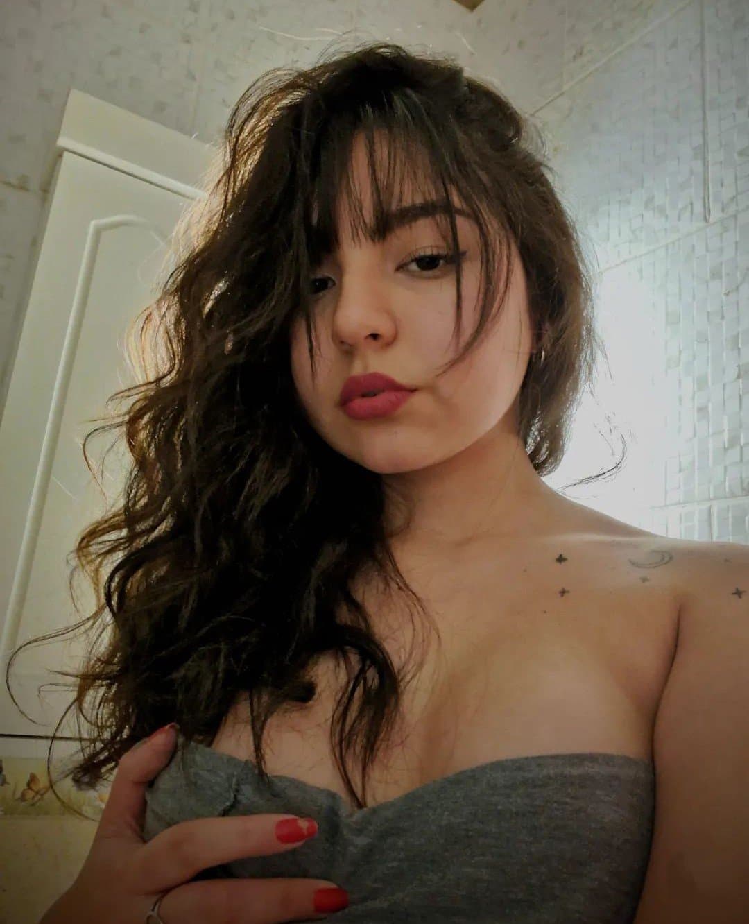 Pendeja putita, luna escorts de zona oeste (el que quiera data me habla al pv)