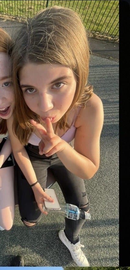 Would you rather fuck my teen cousin in her ass, pussy or throat?( dm me, I have no limits)