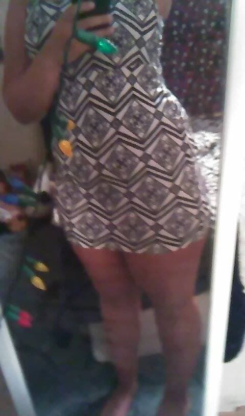 Ebony Girlfriend Fucks her Leaked Webslut Pussy Deep with Dildo and Makes Herself Cream and Squirt