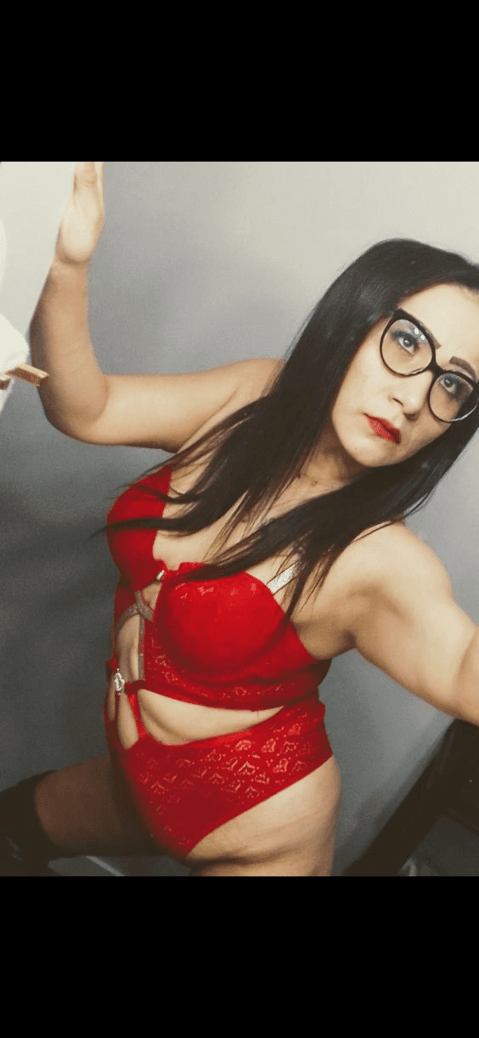 Neddy twigg I’ll fuck you silly, anyone know her? Tell her I want her to fuck her