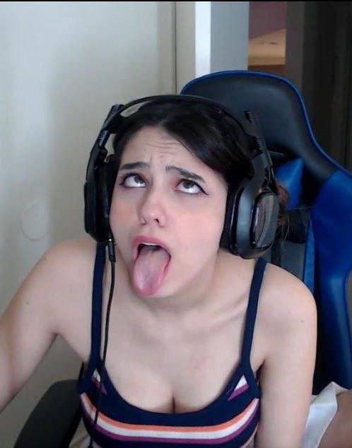 Ahegao face streamers