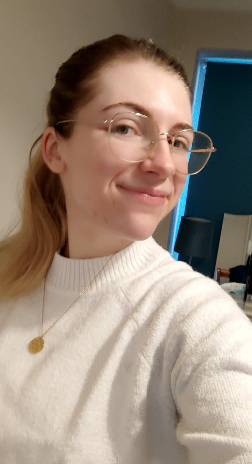 I really want your dick between my leg Honey