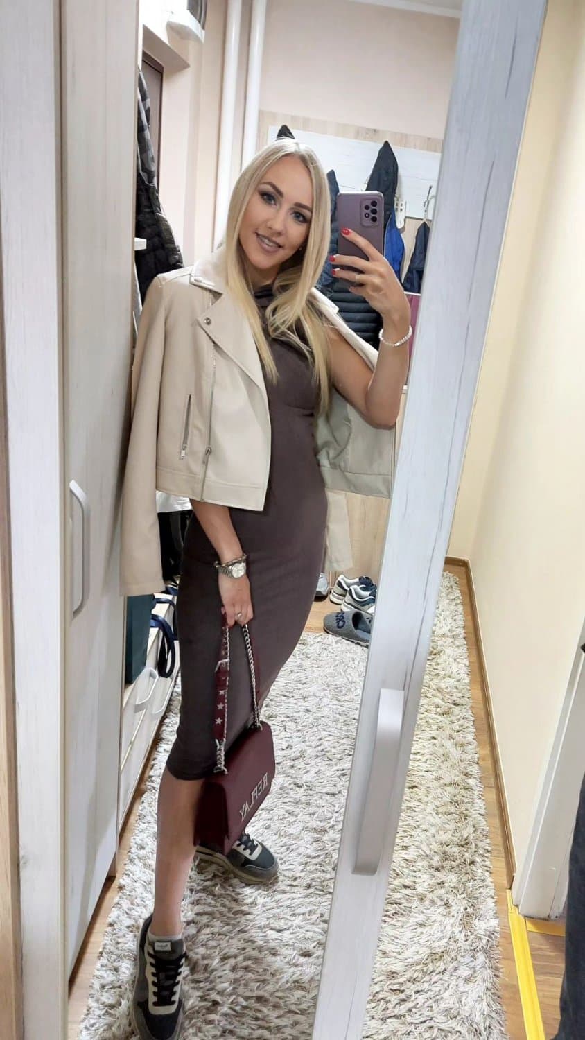 Sanela 30yo Serbian-Hungarian, part 2