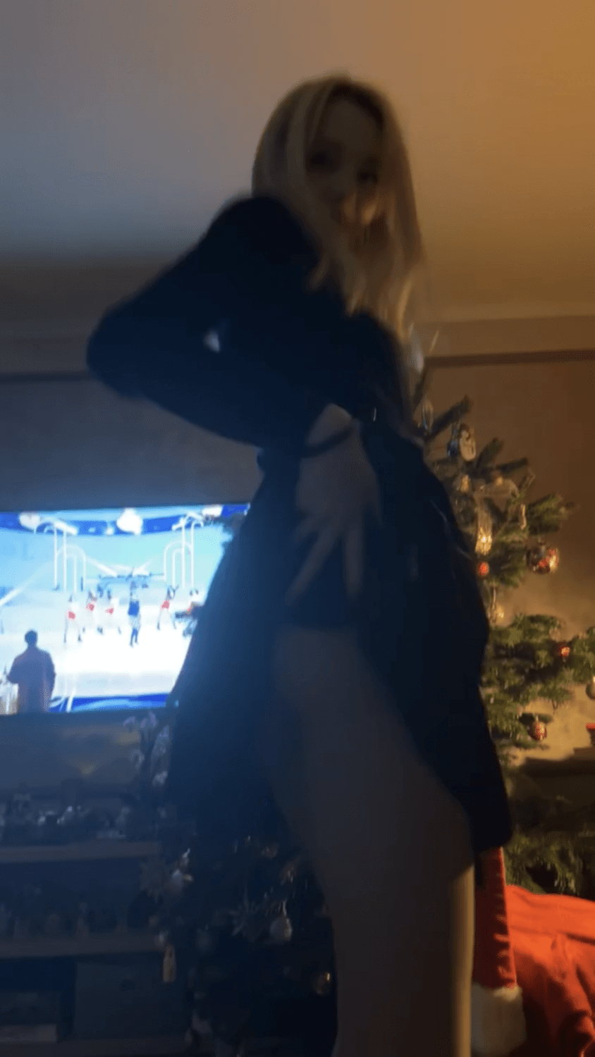 Ana romanian obedient slut