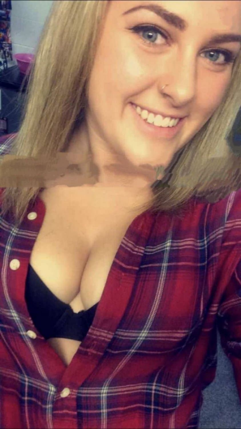 Raina 18yo Minnesota USA likes blowjob and deeptroath with big boobs. For same  my Kik in comments