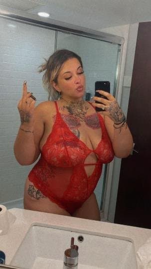 29 year old tattoo bfw Mariah Escort that I f yesterday good head head and doggy throat big p