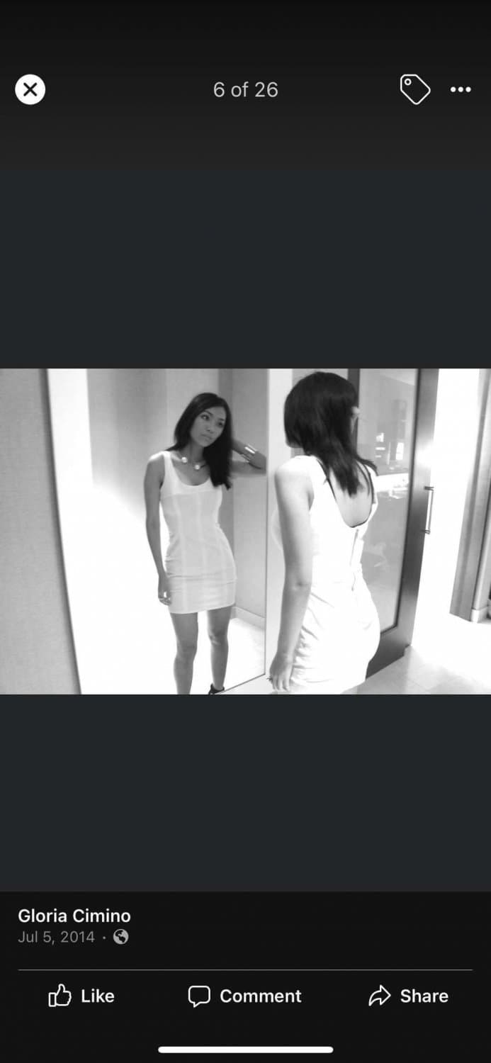 Risking Asian slut Gloria Tong dm or snap jmartin8857 to chat about her