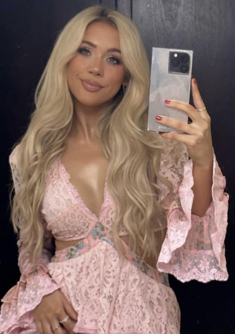 Megan Moroney Big Busty Beautiful Breast&Banging Body Has Me Throbbing She So Adorable and Sexy??