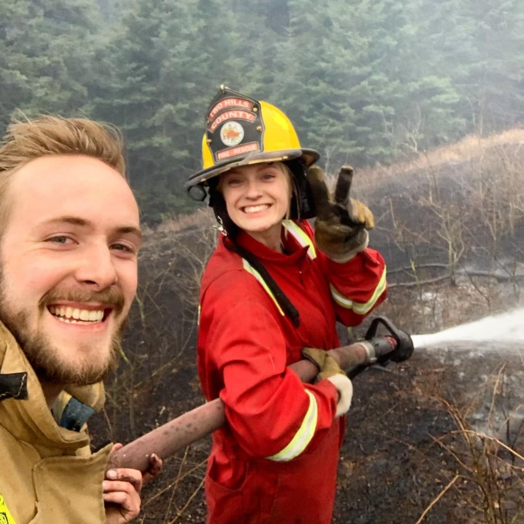 Brooklyn, 27 from Alberta Canada, paramedic, married Christian mom