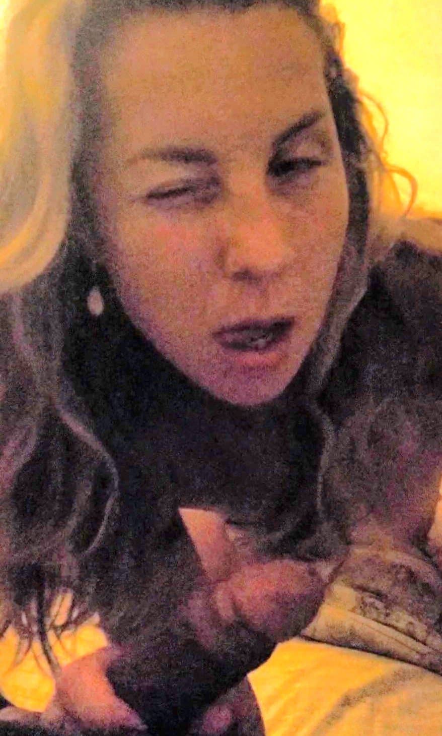 Click to view full size Horny wife sucking dick amateur pussy hot