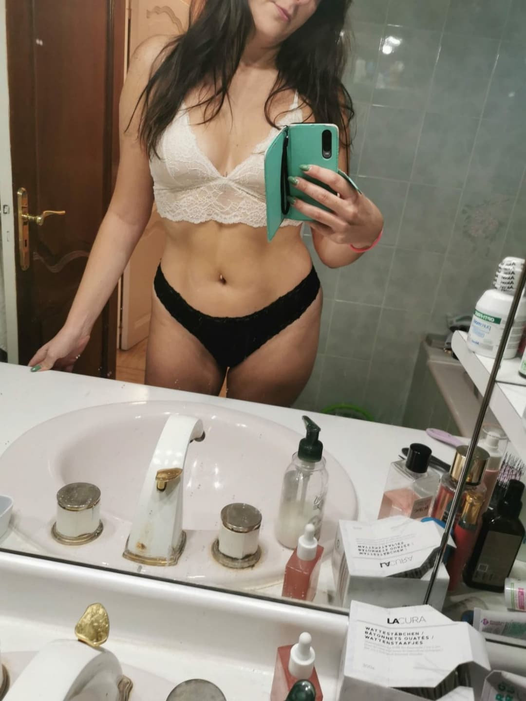 Audrey ma salope, commentez pour plus - Audrey my bitch, comment for more