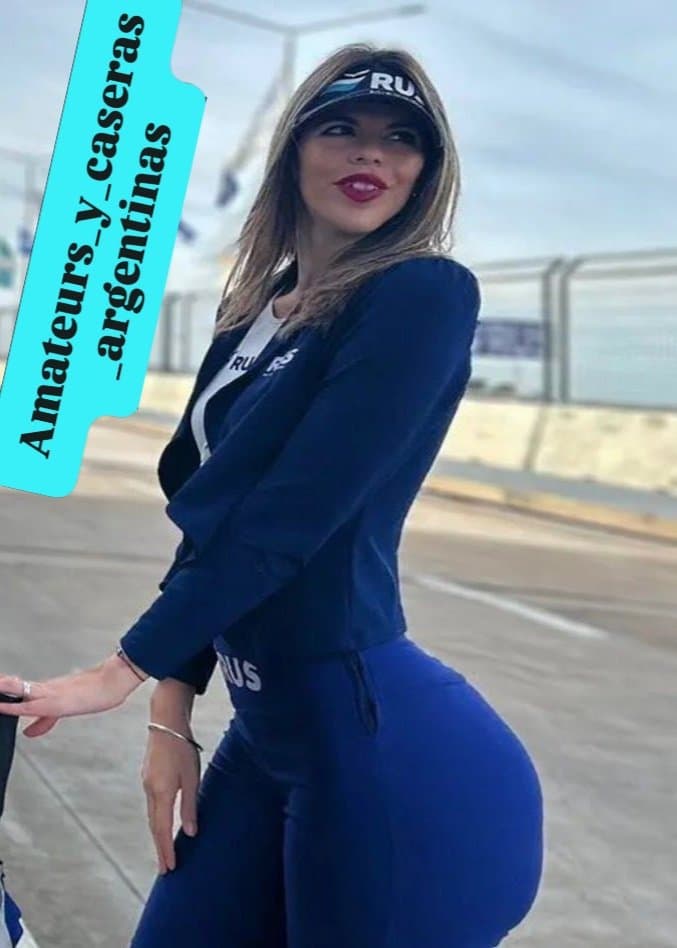 Bien, nada. Los dejo con la rosarina esta y tremendo ojete. S0f1 m4nin0. Esta herniada la hdp!!!3