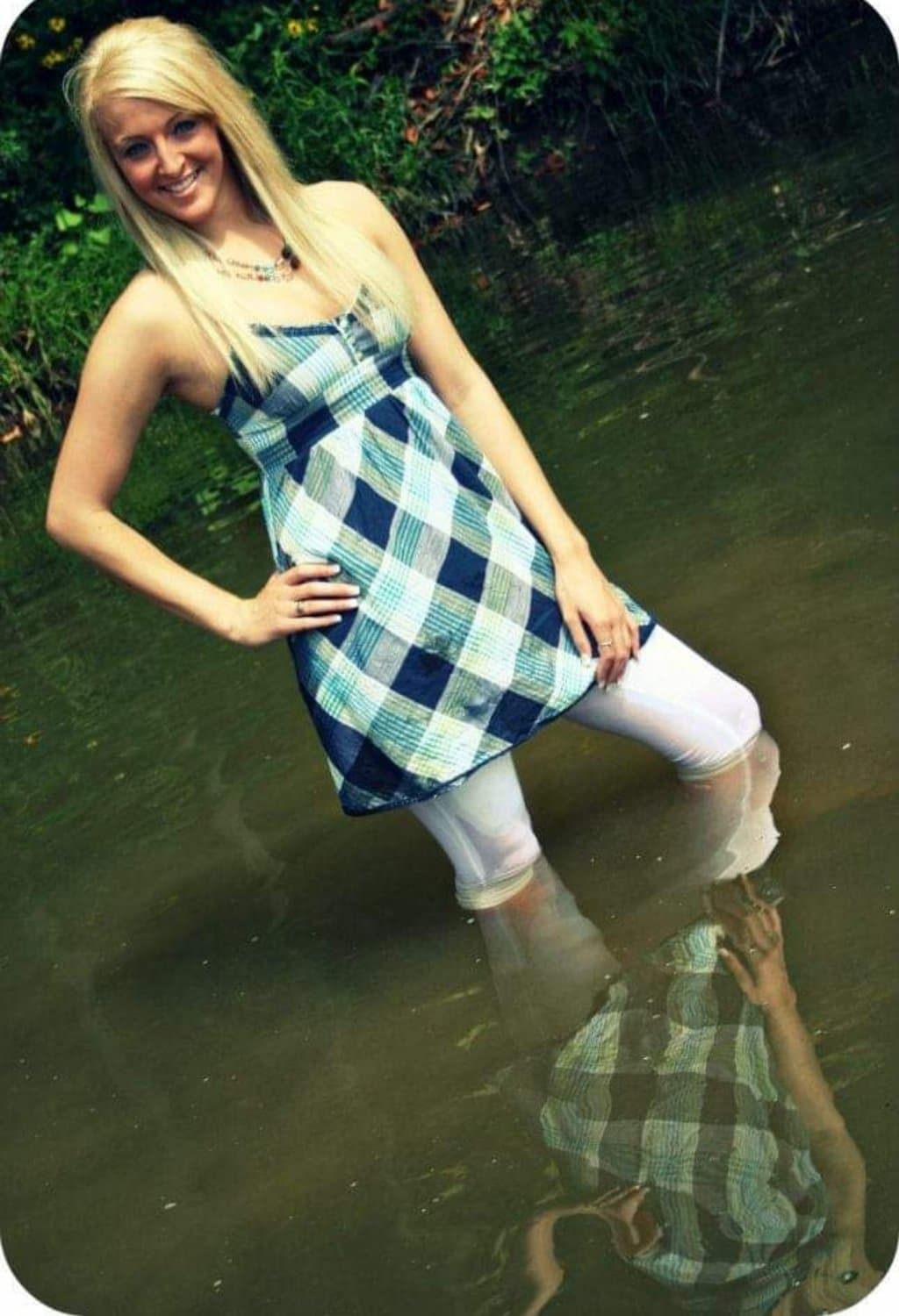 Anissa 18yo. Comment, repost, or message me.