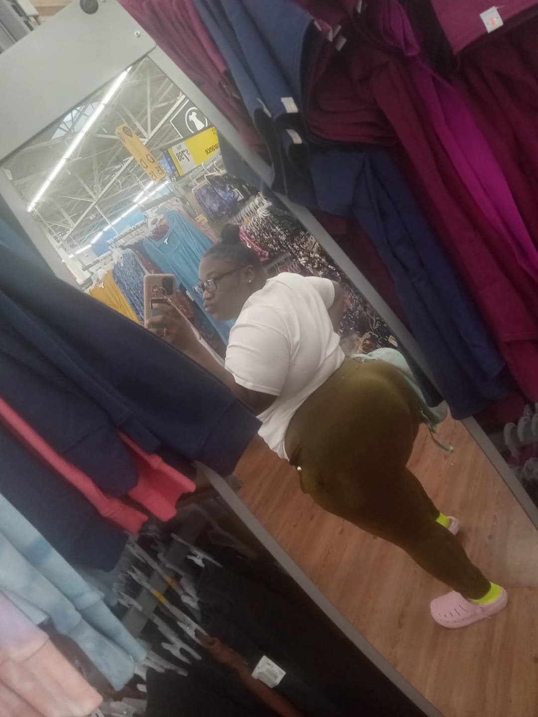 HUGE THICK MEGA EBONY BBW BUG OLE JUICY ASS BOOTY