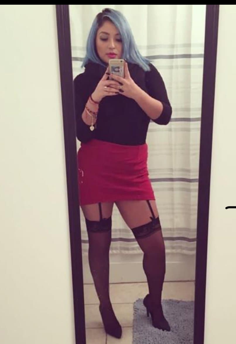 Who has Isela resendiz? There has to be one here that smashed (Chicago)