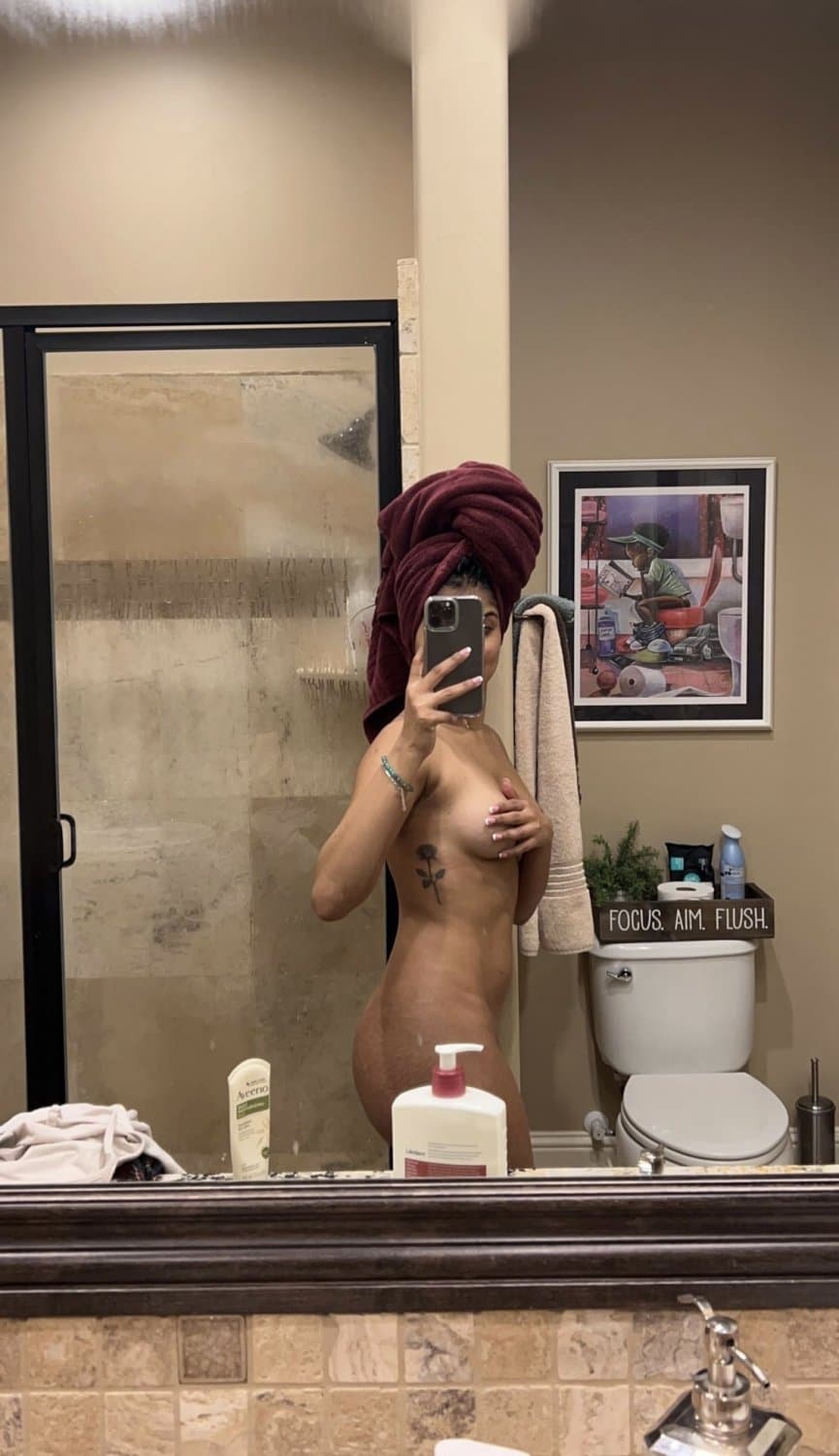 Click to view full size Leaked horny Indian slut Anjali