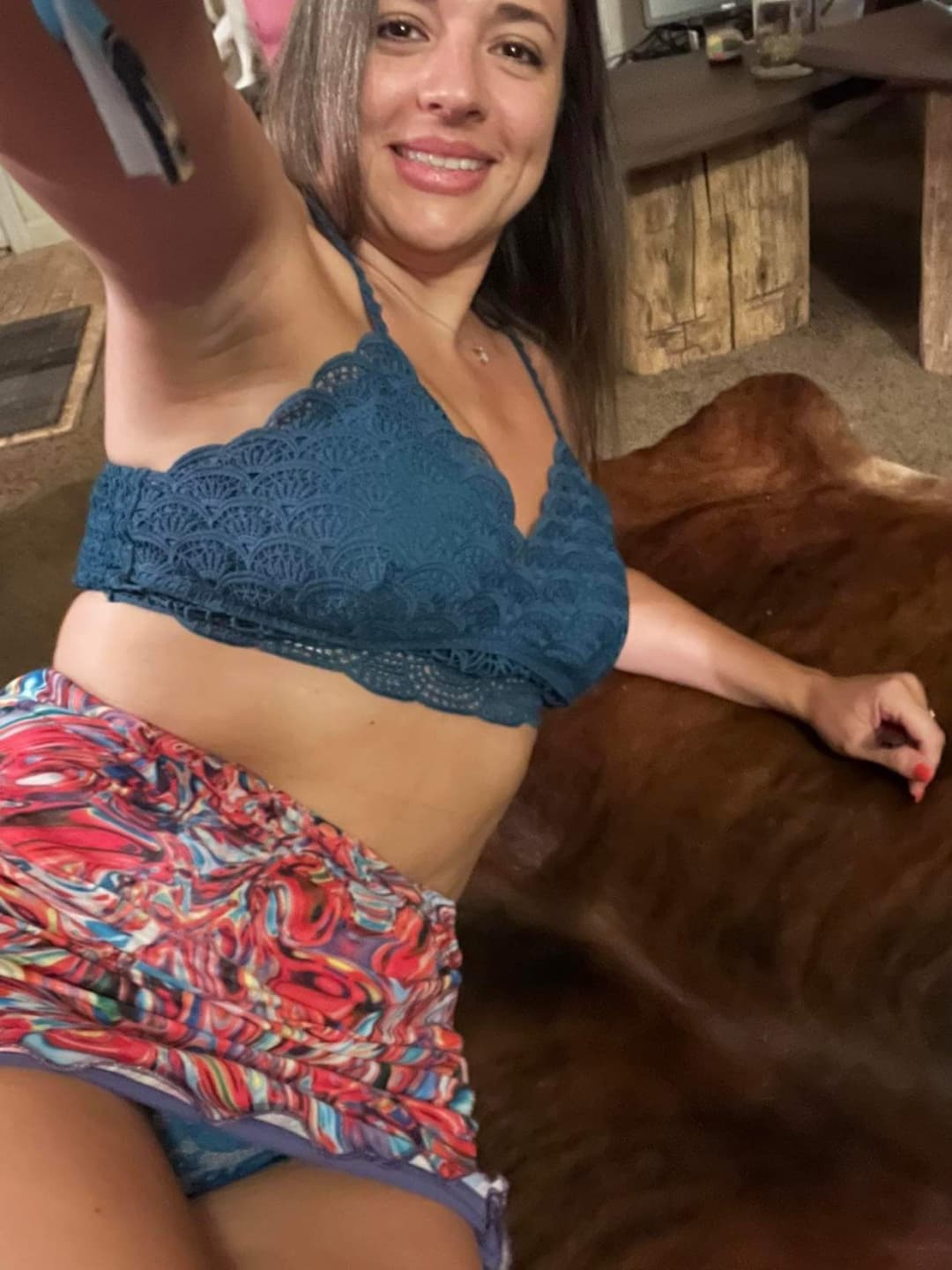 My wife getting ready, going out and getting naked out of her outfit! Kik me343435