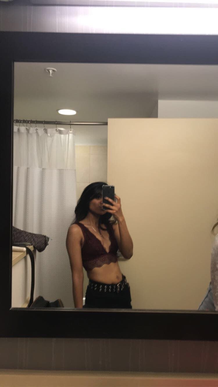 Traditional Kuwait Immigrant Sheethal Shares Tits In Confidence