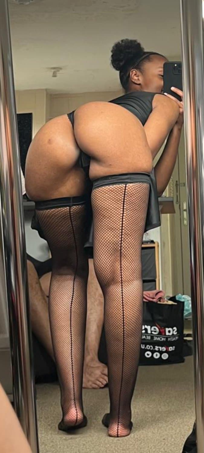 Sexy Ethiopian girl nurse cos play