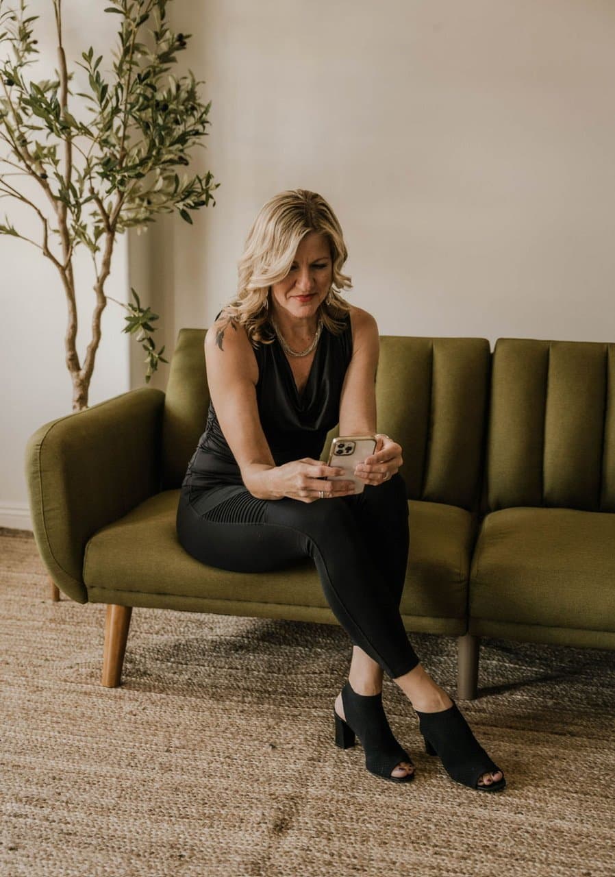 Niki the Business Bitch