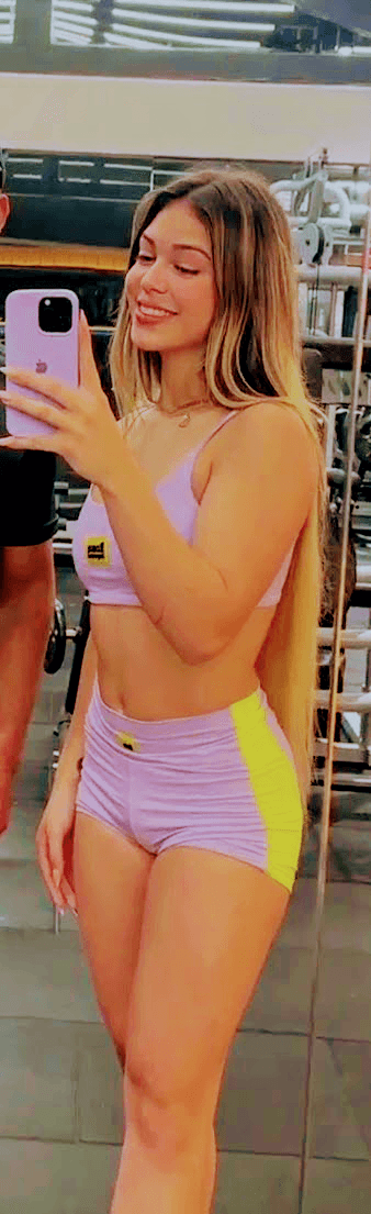 MC Melody ou Bella Angel, qual das duas irmãs gostosinhas que vocês preferem?