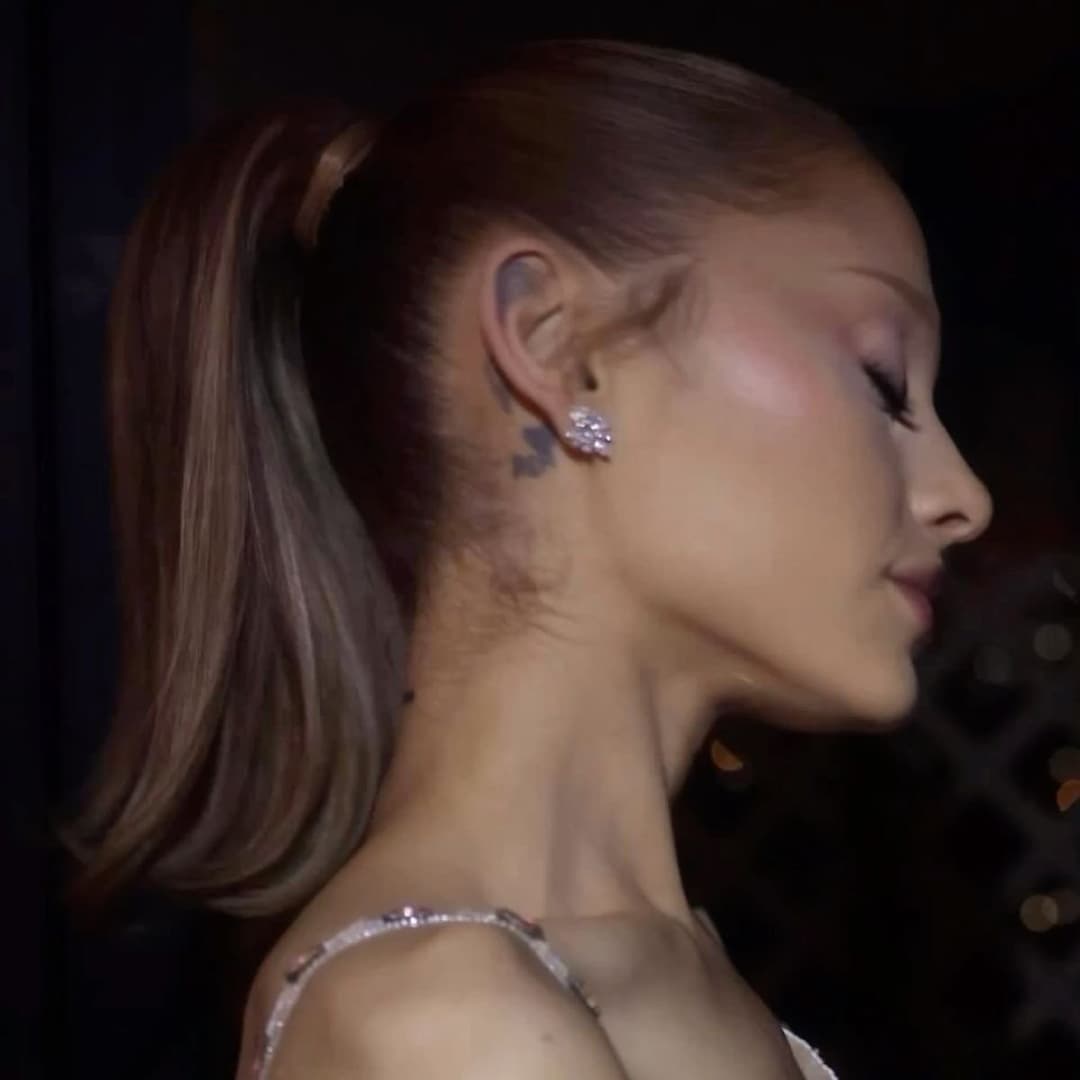 Ariana Grande 2025 face porn ?