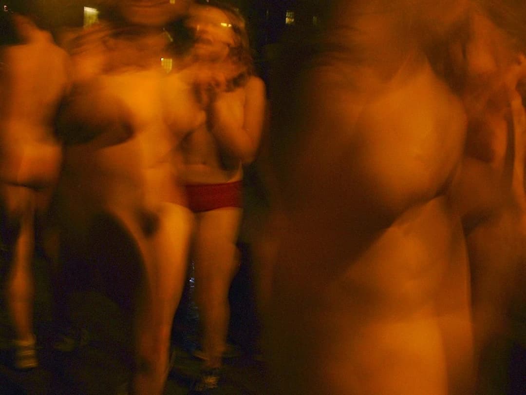 Passeio Mundial de Bicicleta Nua