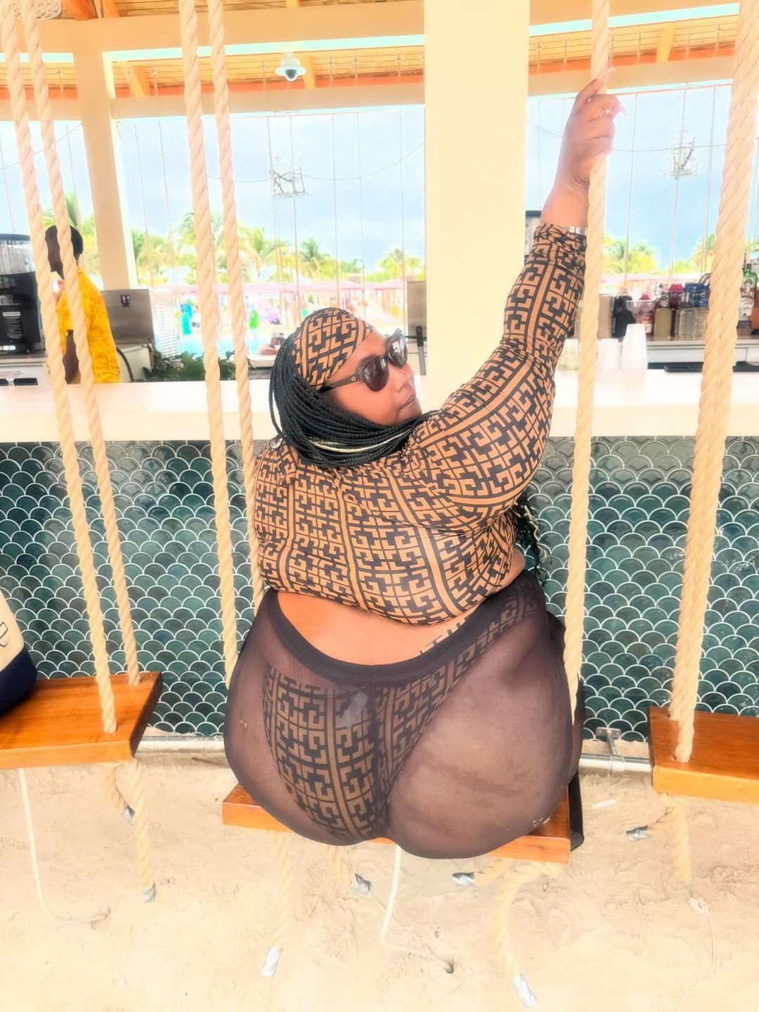 SSBBW EBONY HUGE OLE BIG ASS BOOTY