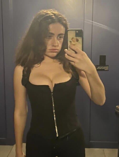 Rachel sennott goon for her big tits and goon worthy face