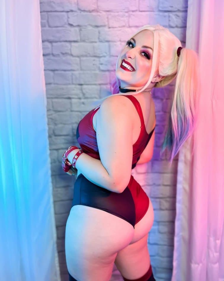 MeganJane - Harley Quinn