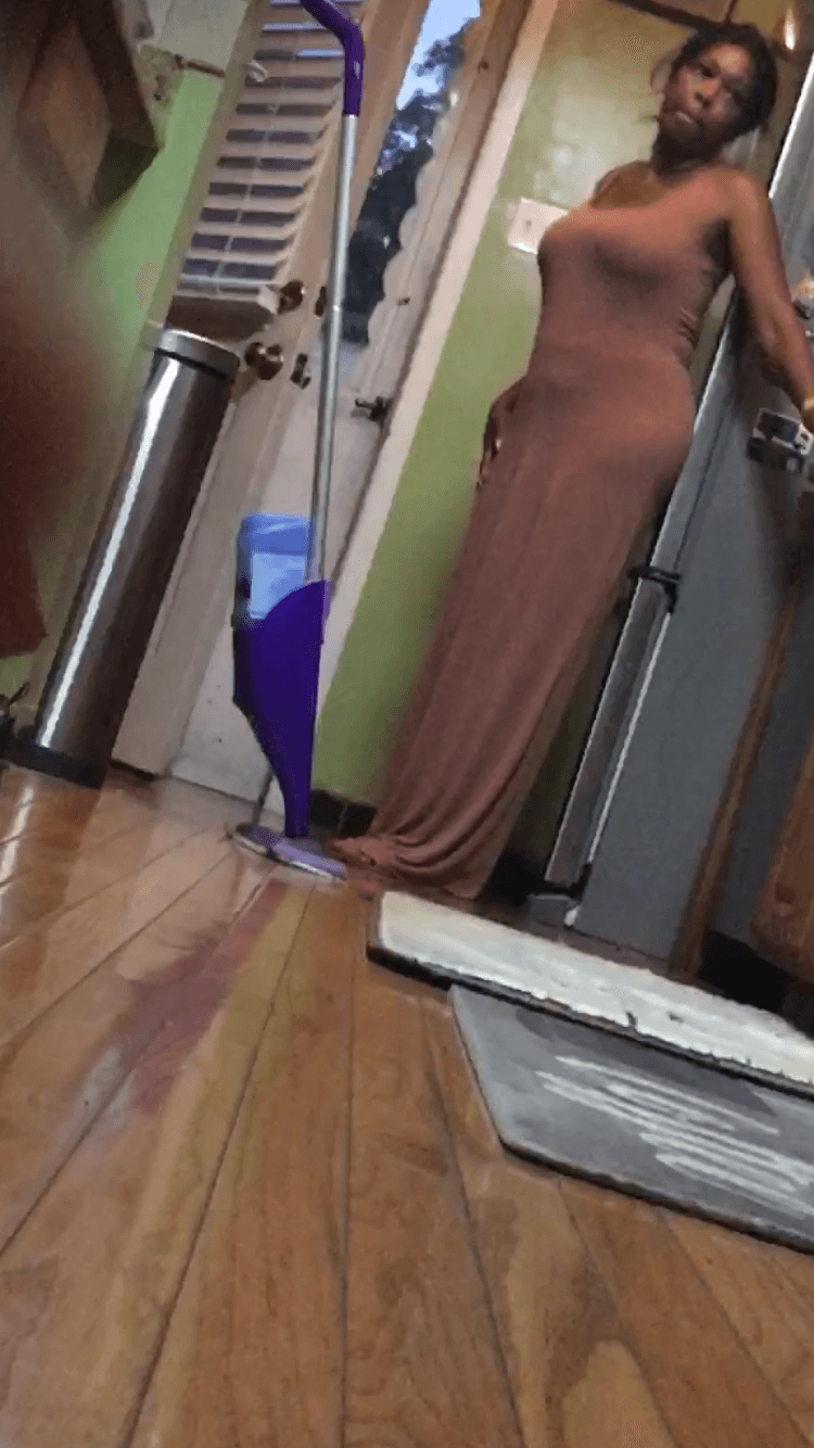 Big Ass Aunt Creepshots