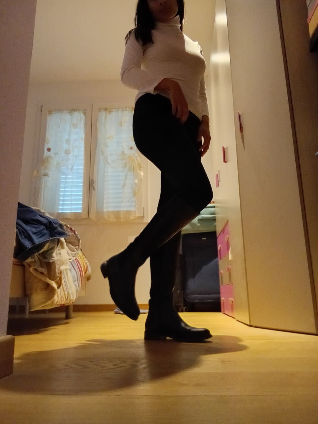 Milk cat(real milk lol)- toilet slut...but let me feel good later with a good fuck session?