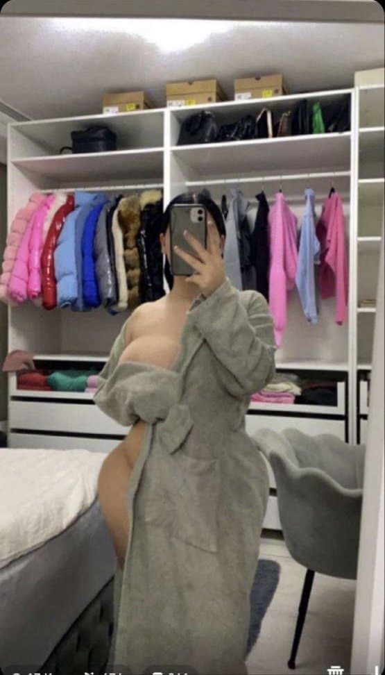 Iraqi babe from France, hazel.878 on IG