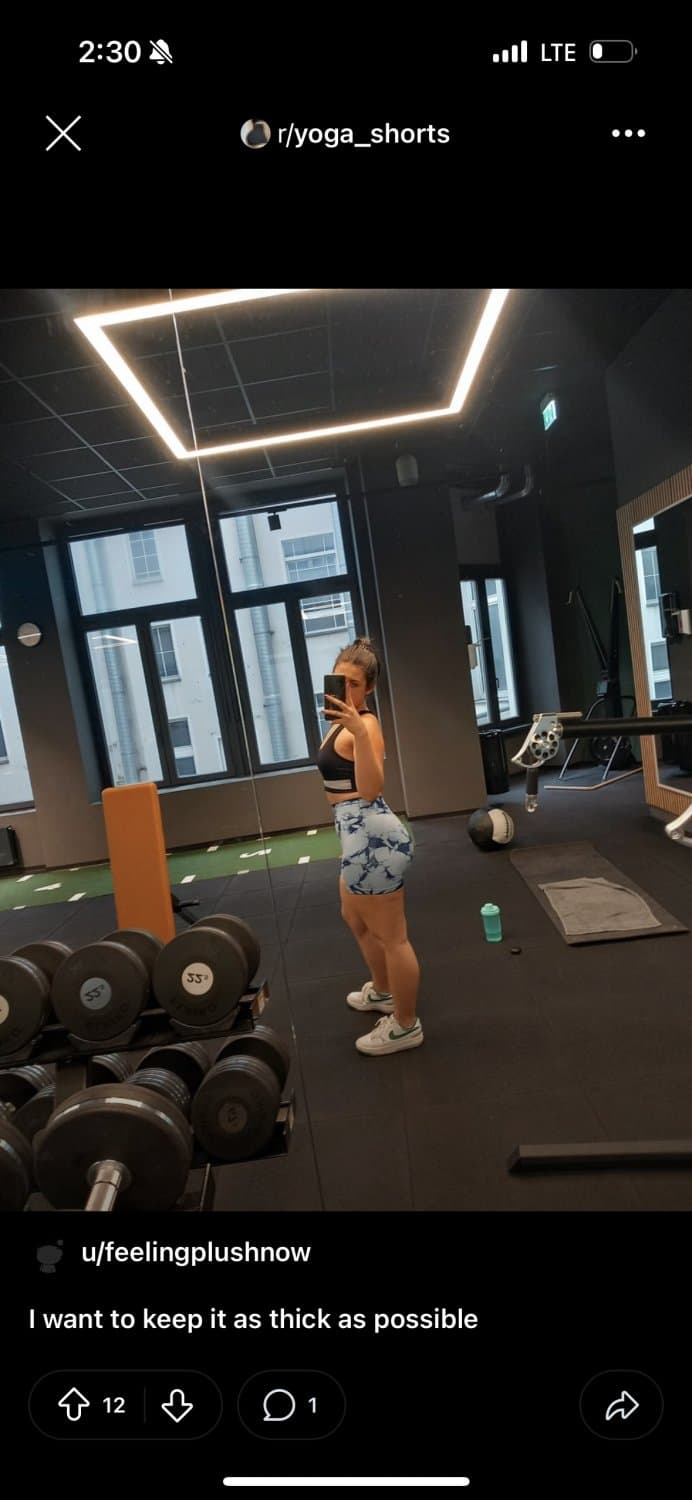 Thick PAWG Gym Slut Has A Great Big Ass