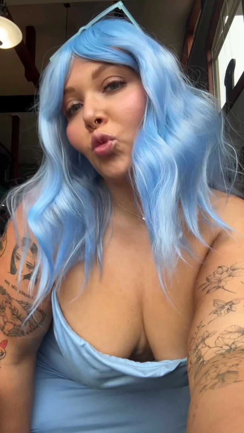 Click to view full size MASSIVE HUGE ASS SSBBW