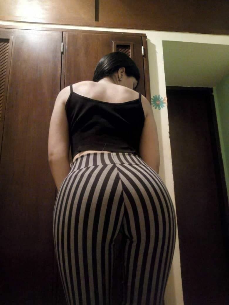 Morra mexicana con rico culo sexy con lencería putita muestras su Concha caliente