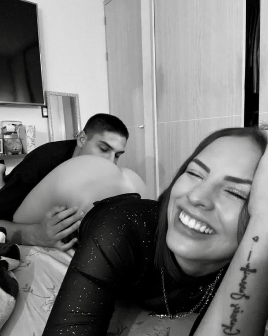 21 Wins 21 Knockouts iykyk?