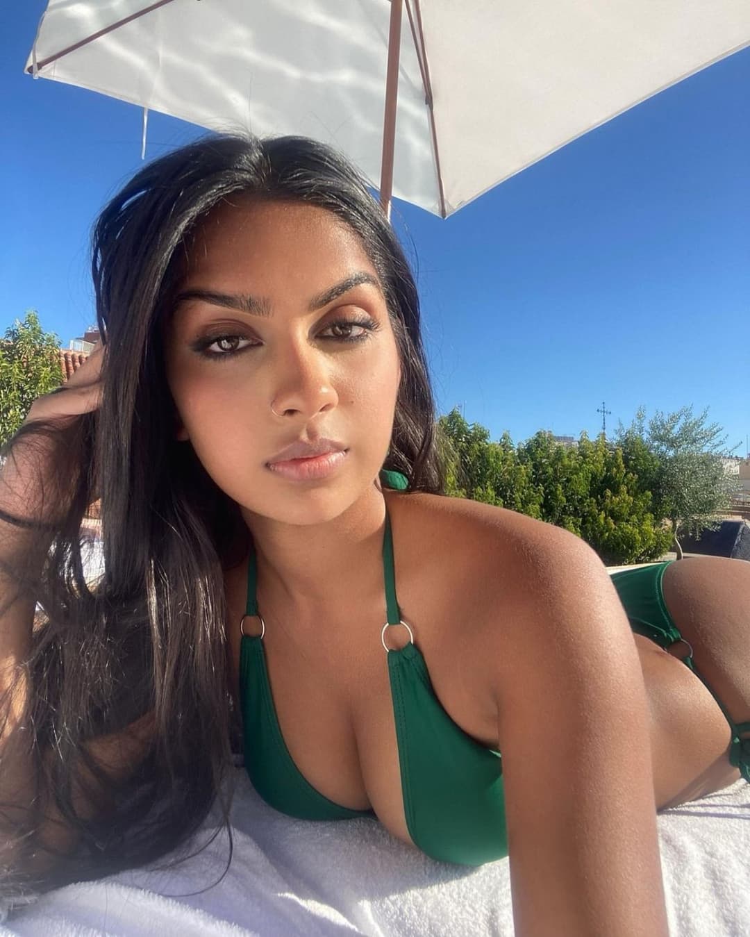 Brown desi whore needs those camel curry tits fucked by a big white cock