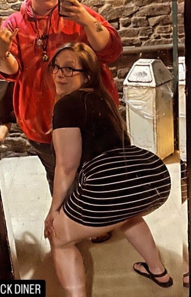 Thicc NN Milf