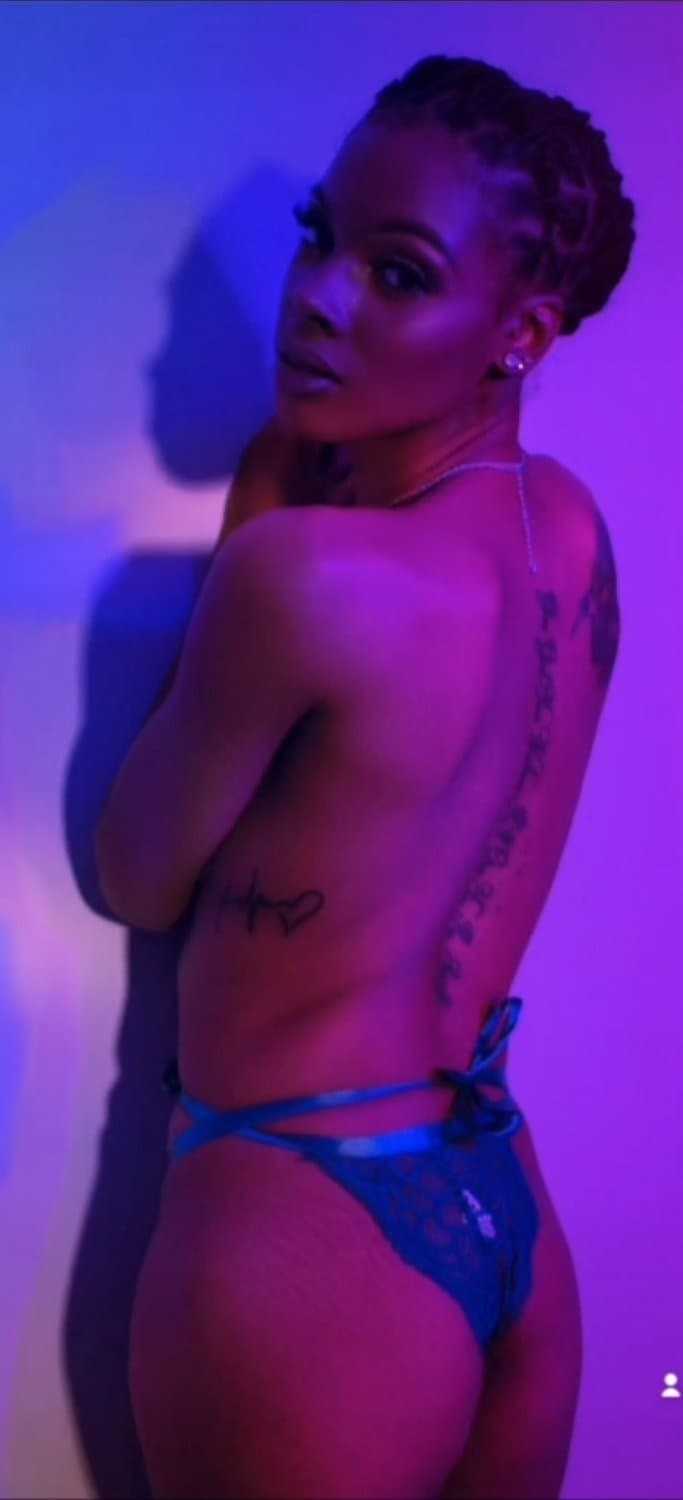 Carmella @carmelladean_